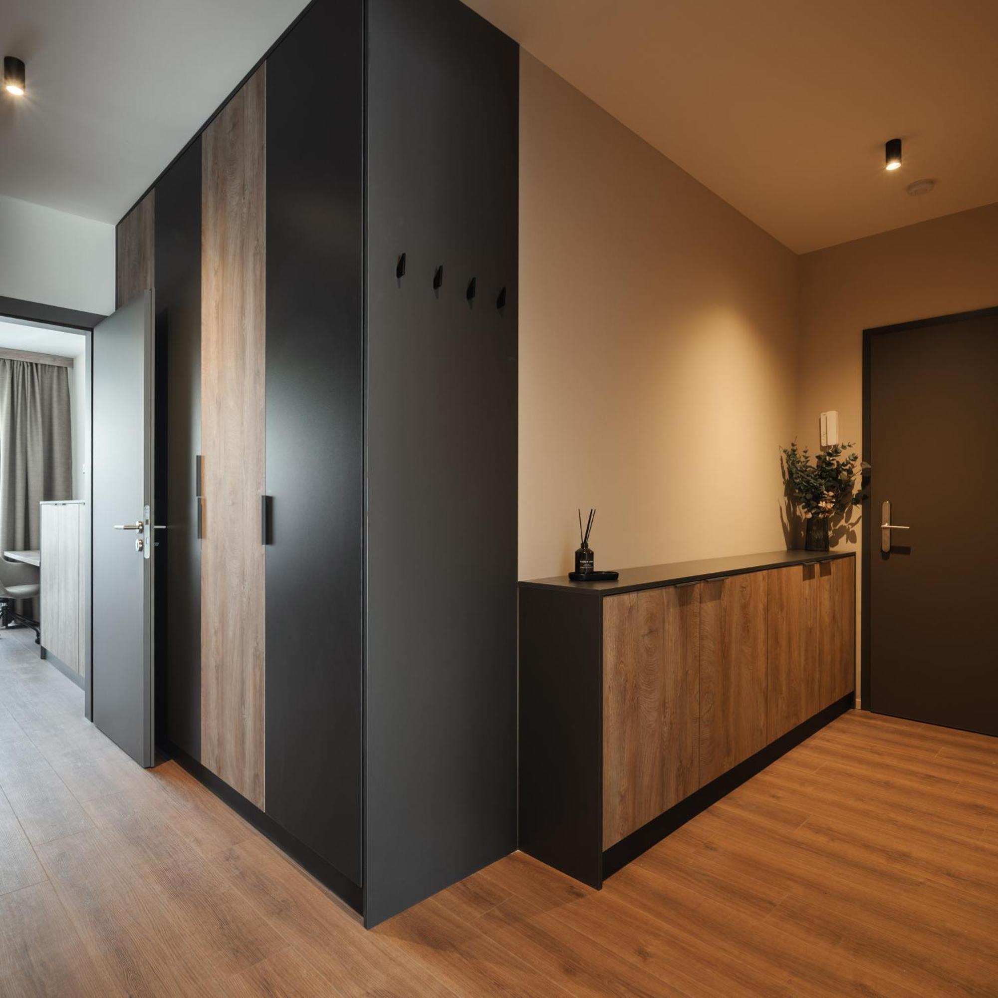 Avenue Apartment